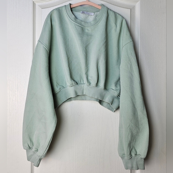 Zara Women's Oversized Long Sleeve Crop Top Sweatshirt, Mint Green, MEDIUM - Picture 3 of 7